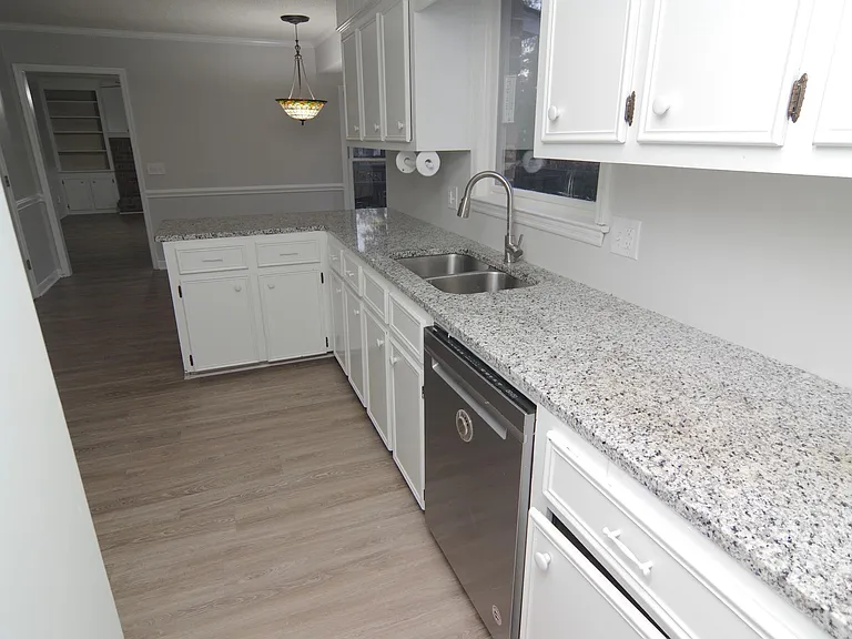 123 Valley Springs Rd — Photo 11