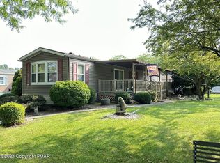 10 Revolutionary Rd, Mount Bethel, PA 18343