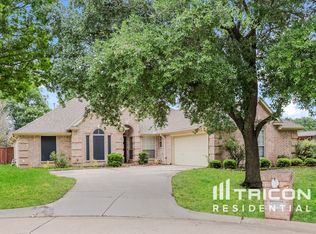 1 Winter Trail Ct, Mansfield, TX 76063