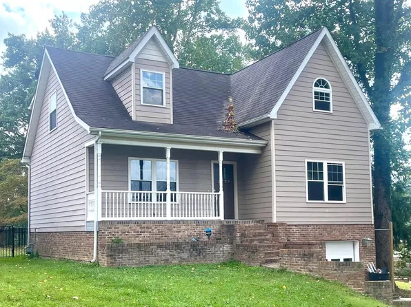 3728 Peachtree Rd, Ashland, KY 41102
