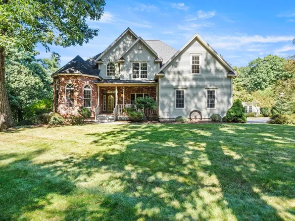 144 Stone Rd, East Brookfield, MA 01515