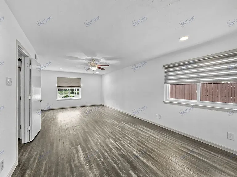 767 Dove Cir — Photo 19