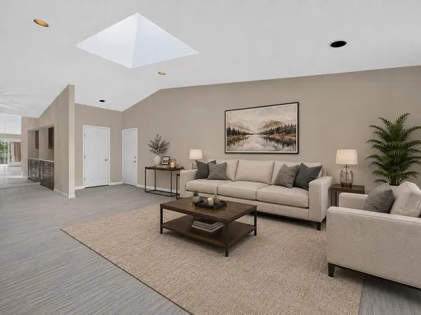 1520 Wheeler Rd Unit E, Madison, WI 53704