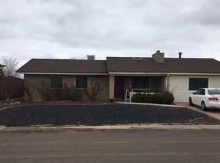 195 S 10th St W, Saint Johns, AZ 85936