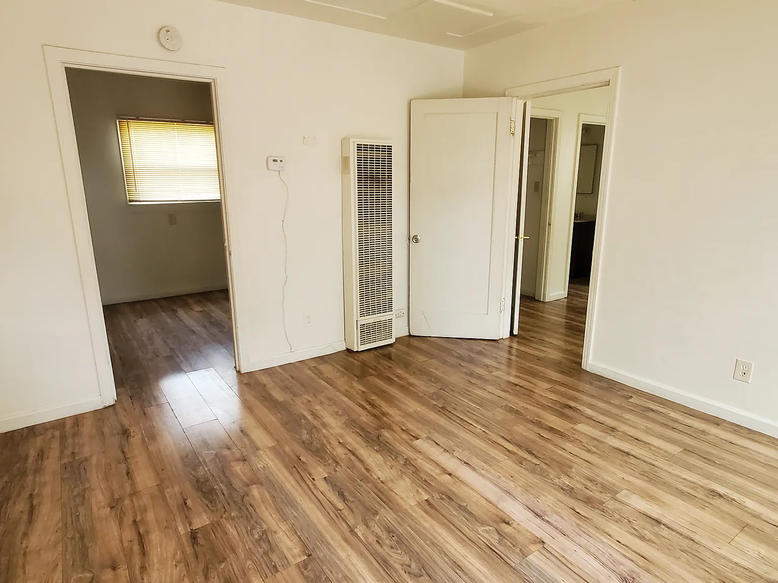 1 bed, 500 sqft, $975 — Photo 2