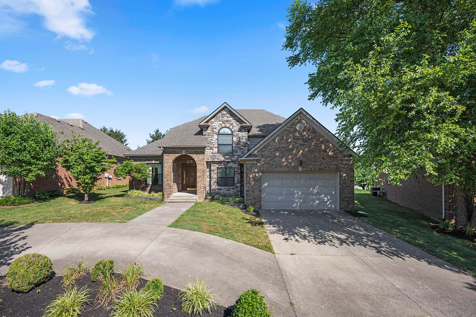1352 Saddle Club Way photo 1