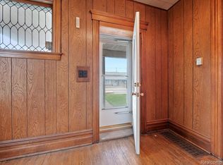 5981 Chicago Rd, Warren, MI 48092