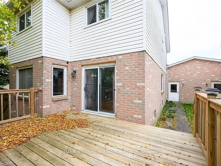 8 Buss Ct — Photo 38