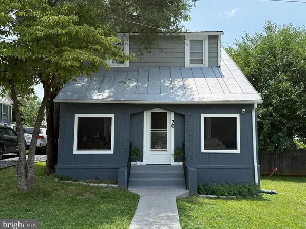 30 W 12th St, Front Royal, VA 22630