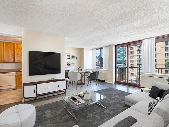2nd image of 474 48th Ave APT 12E