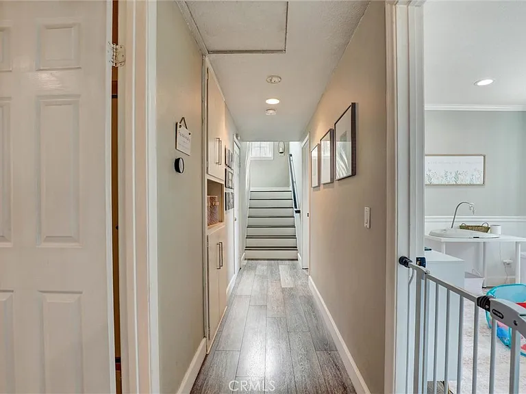 25262 Tasman Rd — Photo 32