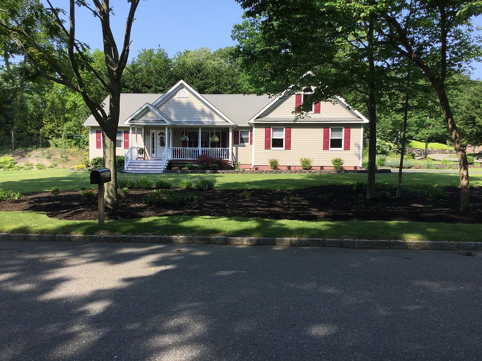 1st image of 281 Sandpiper Dr