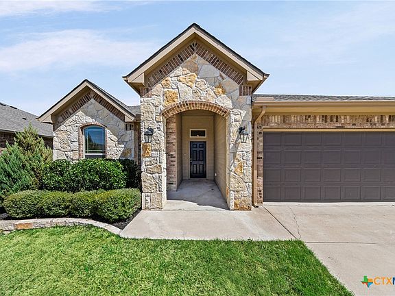 3rd image of 804 Rivington Dr