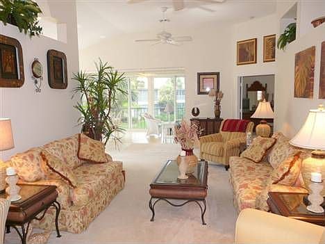 3rd image of 4440 Riverwatch Dr Unit 201