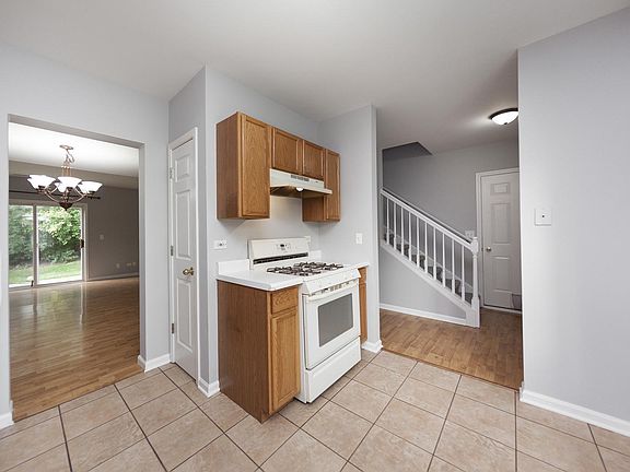 5th image of 1420 W Split Oak Cir