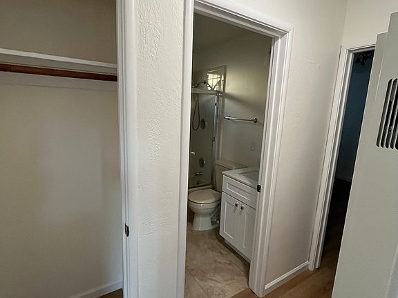 4th image of 540 Seymour St #540