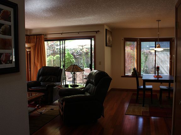 Family Room 2nd view