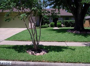 14106 Bay Gardens Dr, Sugar Land, TX 77498