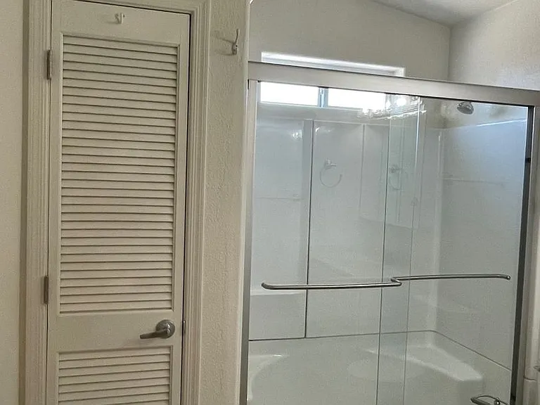3610 Breakwater Dr — Photo 25