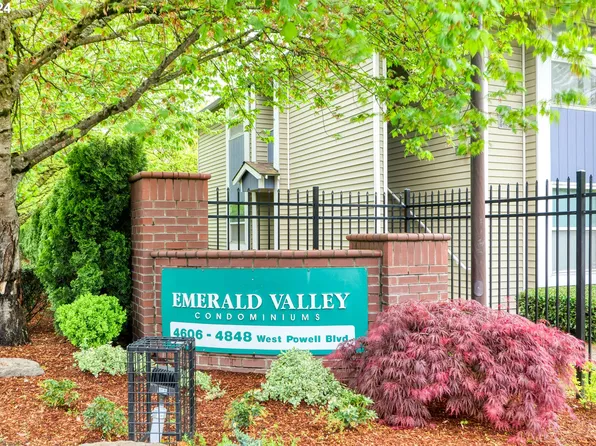 4712 W Powell Blvd Unit 235, Gresham, OR 97030