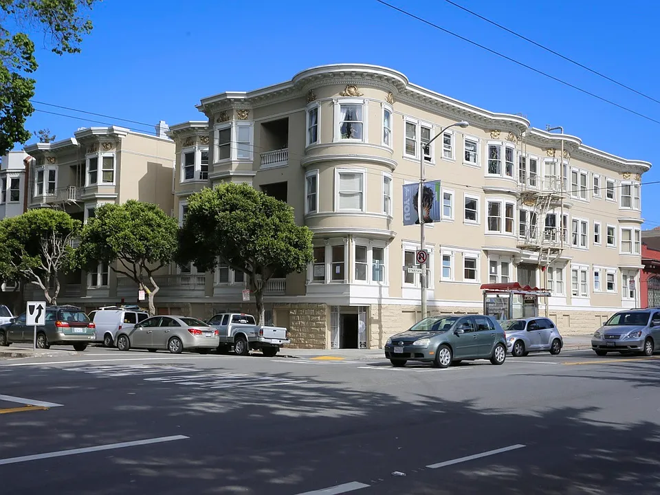 Stanyan At Oak Apartments