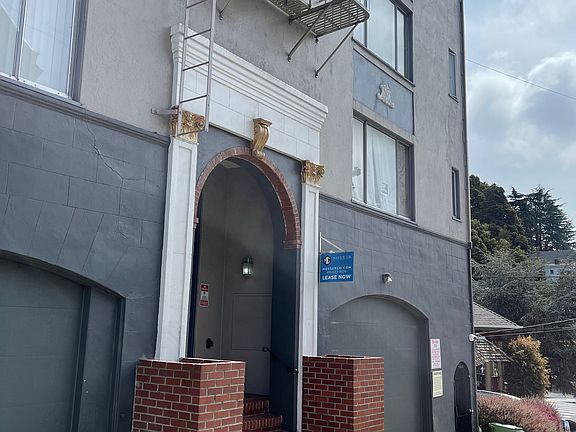 5th image of 1146 McKinley Ave #6