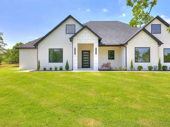 11446 Mary Knox Dr, Beggs, OK 74421