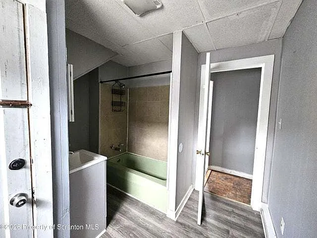 351 Main St #B — Photo 5