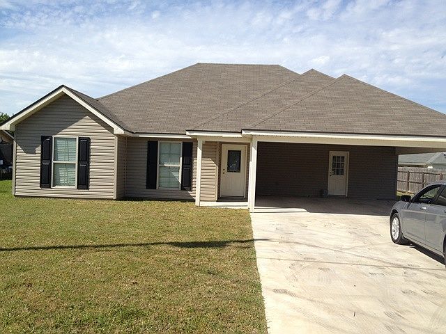 1st image of 811 Gary Dr