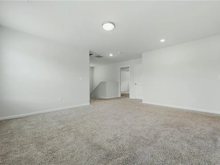 1900 Azure Grove Ct — Photo 17