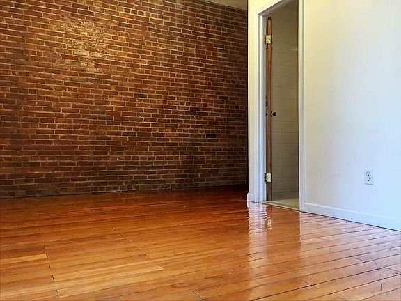 4th image of 688 Union St #2AA