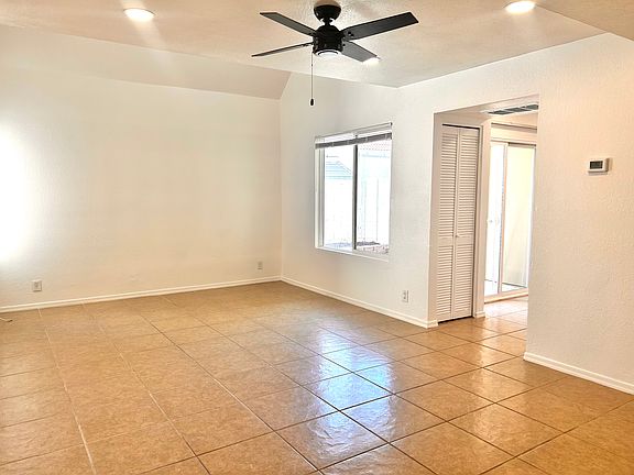 4th image of 1342 W Emerald Ave Unit 387