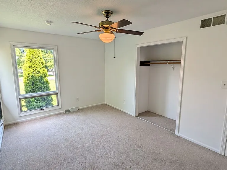 622 Laurel Dr — Photo 19