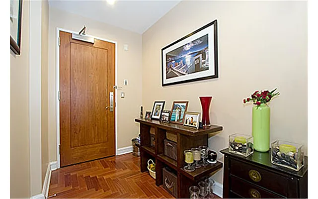 Sold by Douglas Elliman | media 25