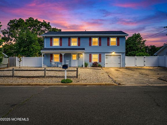 2nd image of 409 Predmore Avenue