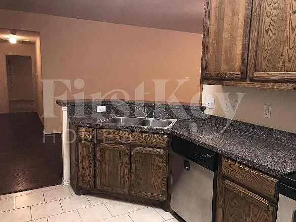 1218 Jewell Ln — Photo 26