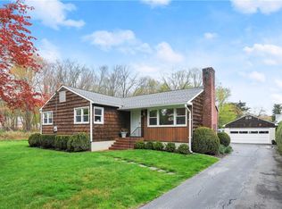 24 Greenwich Rd, Bedford, NY 10506