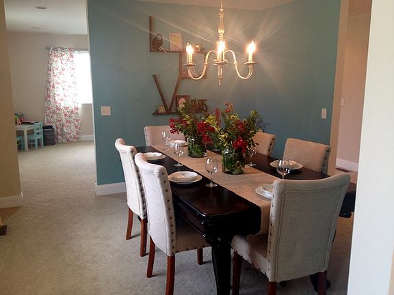 Formal dining room