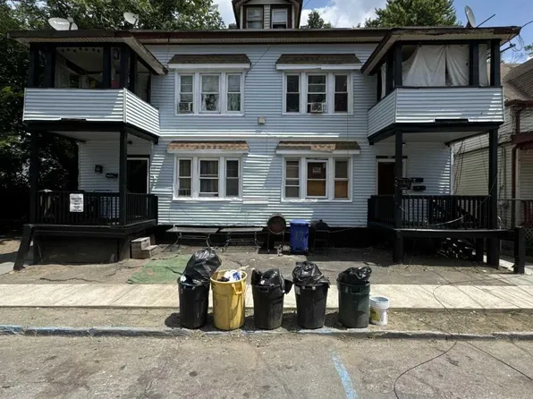 10-12 N Bridge St, Paterson, NJ 07522