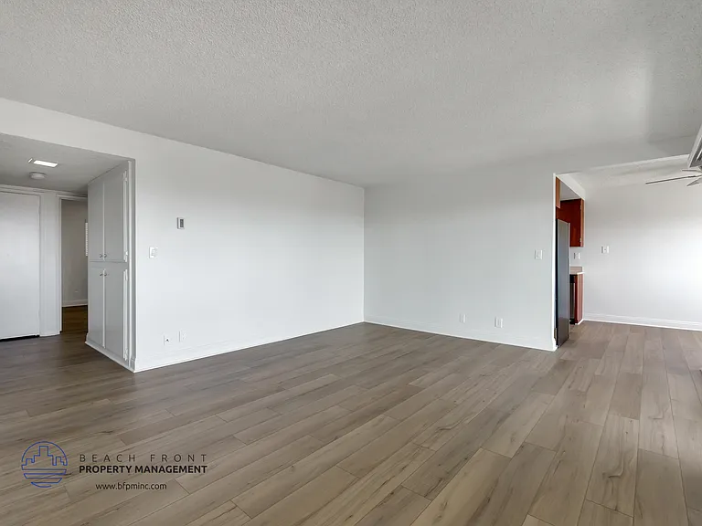 740 W 24th St. — Photo 66