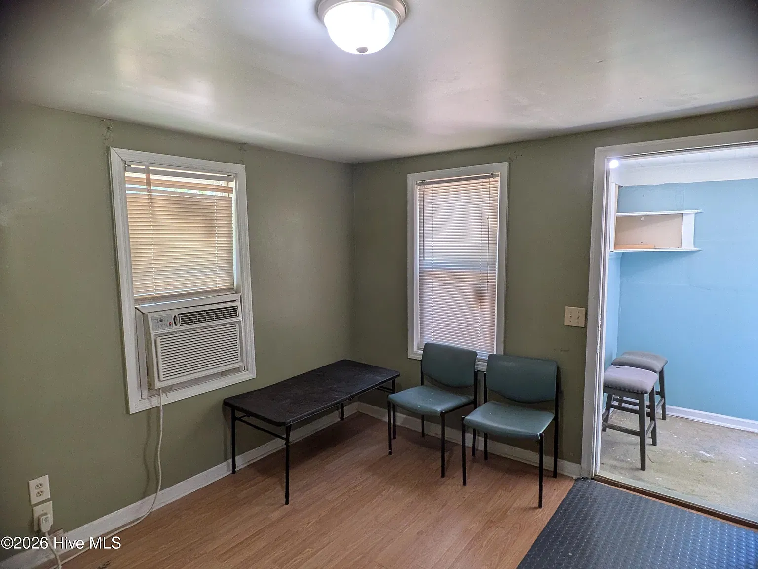 1 bed, 1.0 bath, $765 — Photo 3
