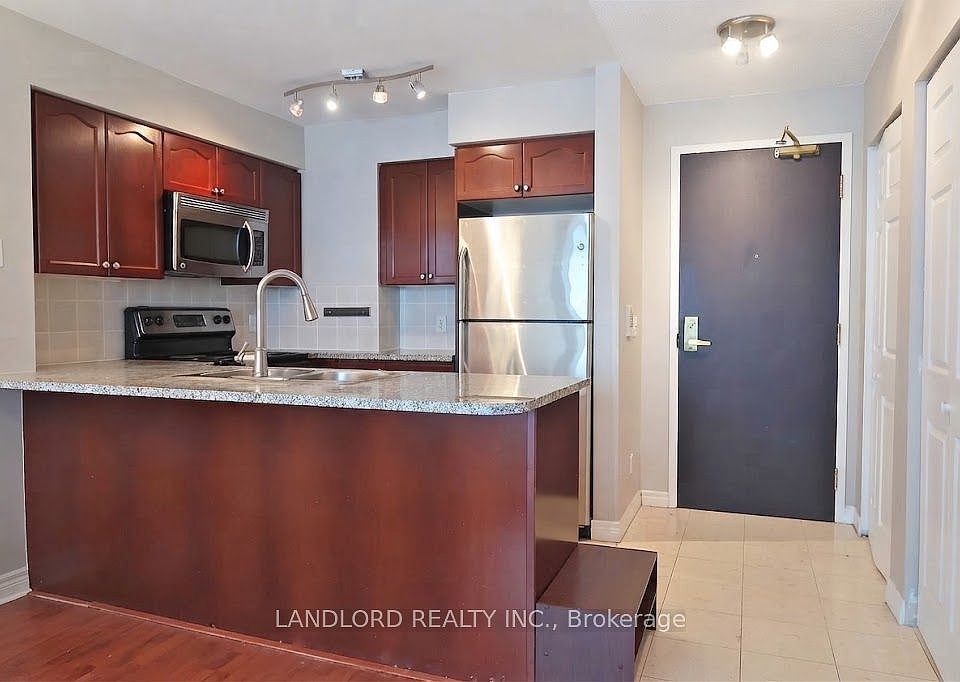 1st image of 51 Lower Simcoe St #1712