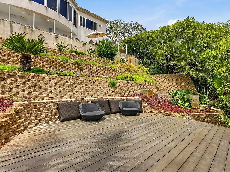 1011 Avenida Amantea — Photo 66