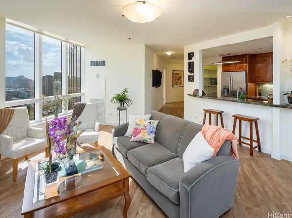 725 Kapiolani Blvd APT 3604, Honolulu, HI 96813