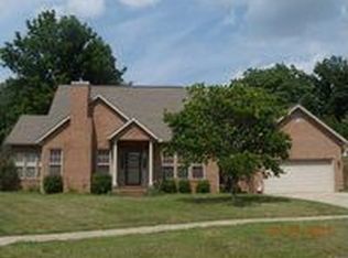 518 Forestview Ct, Circleville, OH 43113