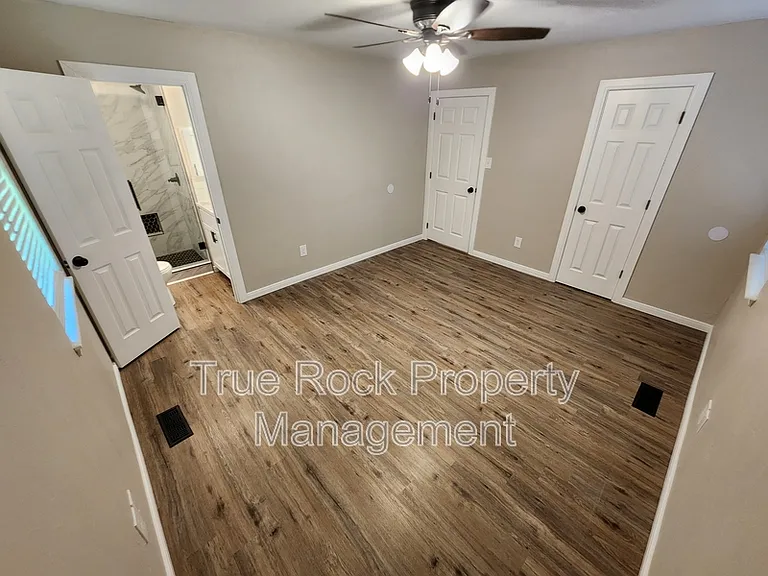 13770 County Road 1556 — Photo 12