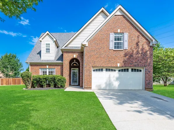 2910 Morning Mist Ct, Murfreesboro, TN 37128