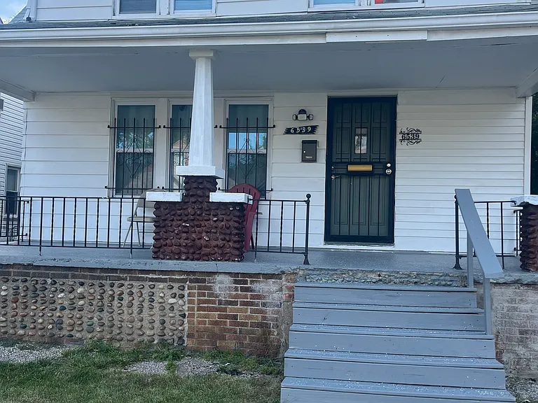 Greenview Ave — Photo 7