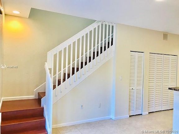 5th image of 21209 NW 14th Pl APT 320