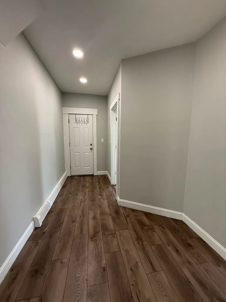 3 bed, $2,200 — Photo 4